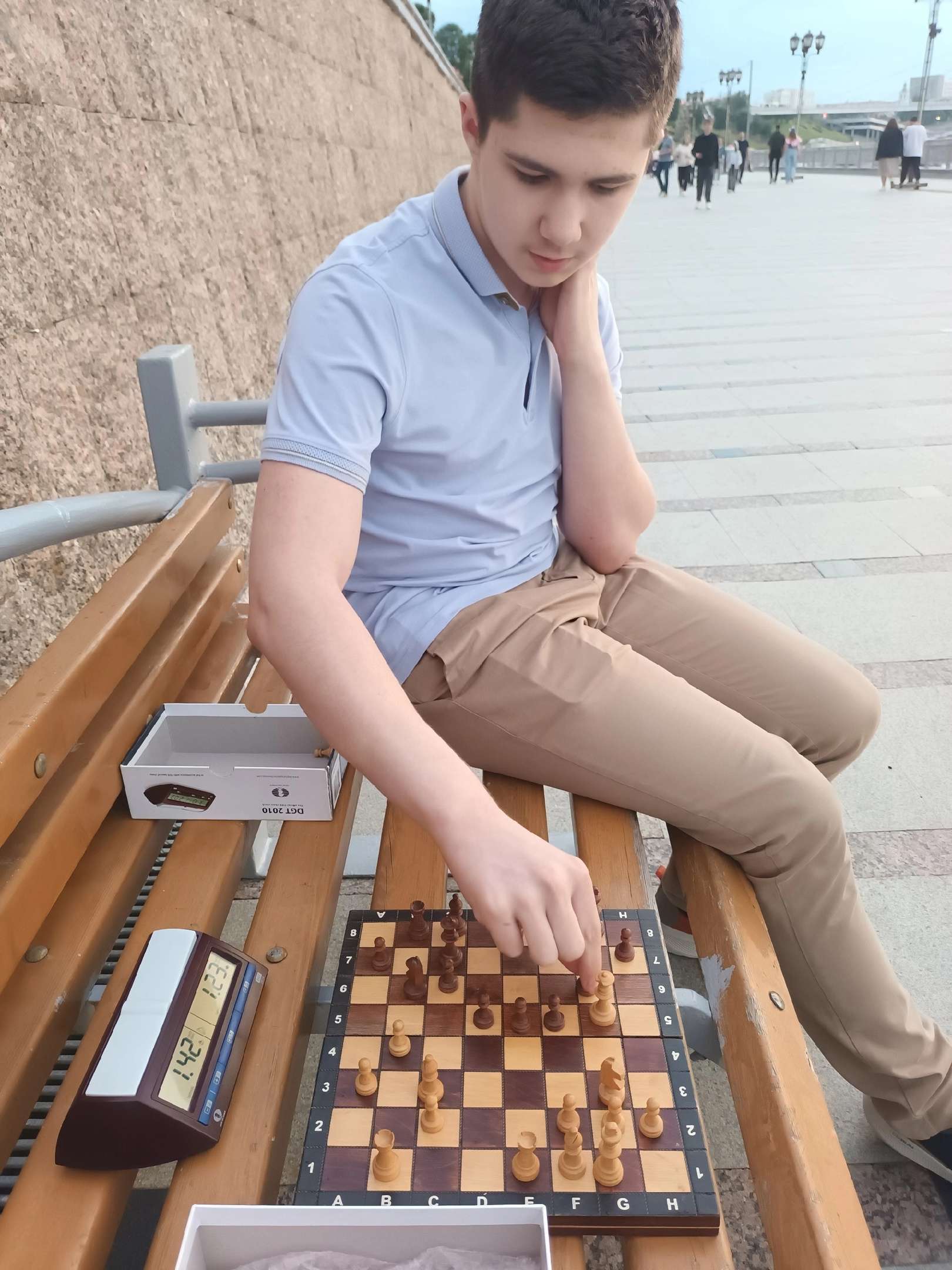Иван Землянский прошёл игру "Шахматы"